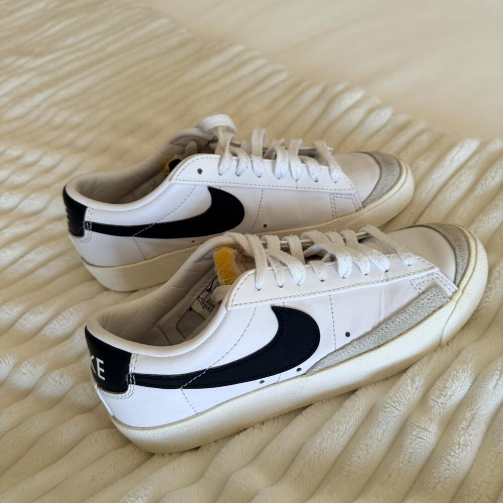 White& Black Nike Blazer Sneakers
